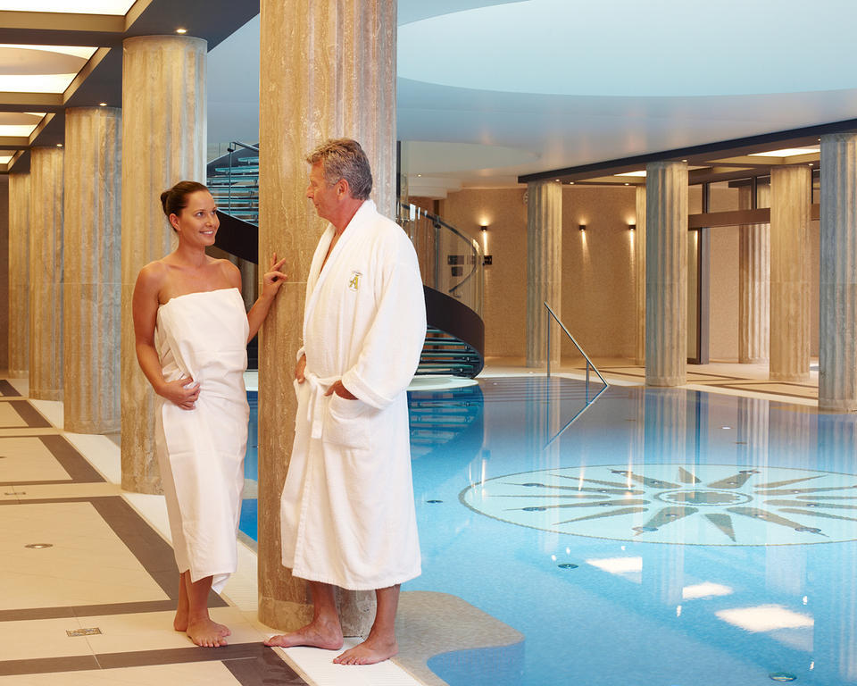 Alexandria Spa & Wellness Hotel Luhačovice Buitenkant foto